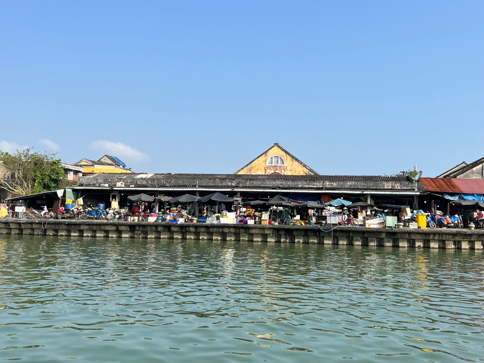 EVENING HOI AN FOOD TOUR - Image 13